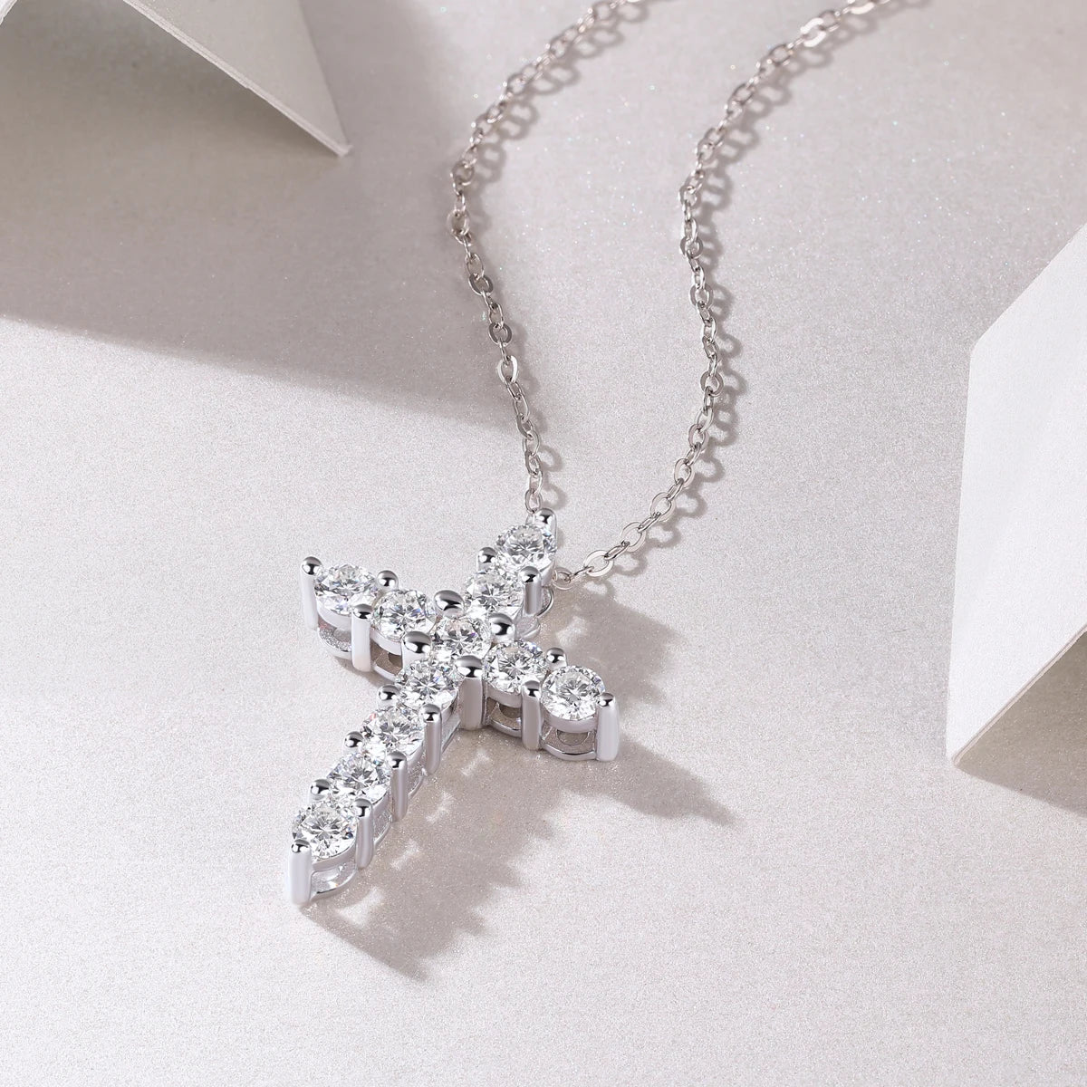 VVS1 Clarity 925 Silver Cross -  Lab Created & GRA Certified